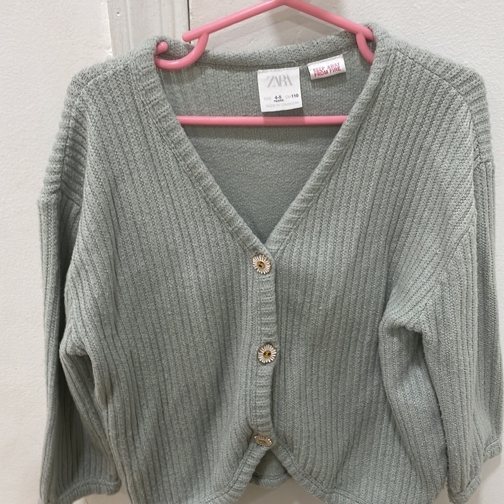 Zara girls. Fashionable blazer